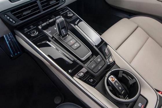 PORSCHE 911 3.0 24V H6 GASOLINA CARRERA PDK